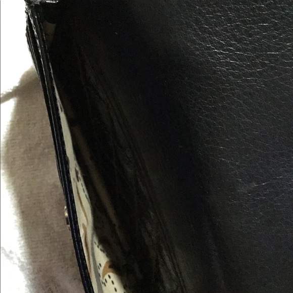 PRICE DROP! BRIGHTON Patent Leather Bag W/Wristlet - Picture 4 of 6